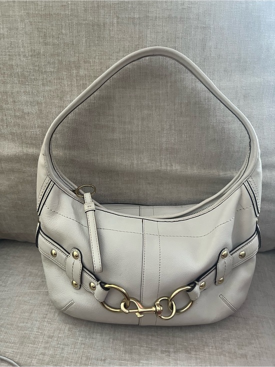 Handbags - COACH Ergo Hampton Shoulder Bag - Cream Leather & Gold Hardware
